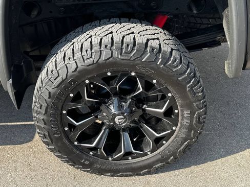 Used 2019 GMC Sierra 2500 Denali AWD/4WD image 47