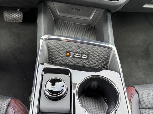 New 2026 Chevrolet Equinox RS FWD image 19