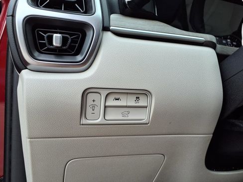 Used 2023 Kia Sorento EX w/ Panoramic Sunroof Package image 22