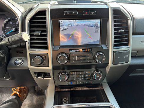 Used 2019 Ford F350 Lariat w/ Lariat Ultimate Package AWD/4WD image 13