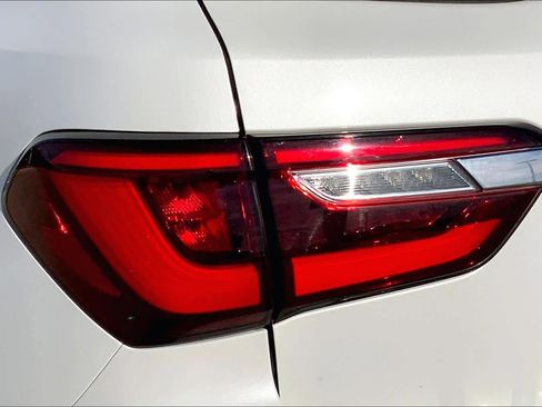 Used 2019 INFINITI QX80 Luxe w/ Proassist Package RWD image 28