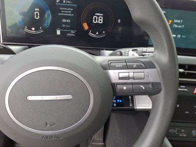Used 2025 Hyundai Sonata SEL FWD image 9