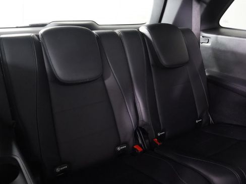 Used 2022 Mercedes-Benz GLS 450 4MATIC image 35