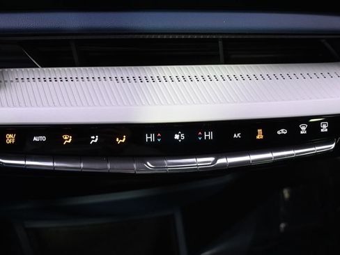 New 2026 Cadillac Optiq Luxury 2 w/ LPO, Floor Liner Package AWD/4WD image 30
