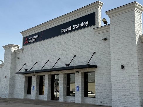 Used 2023 Mercedes-Benz GLS 450 4MATIC w/ AMG Line Exterior image 28