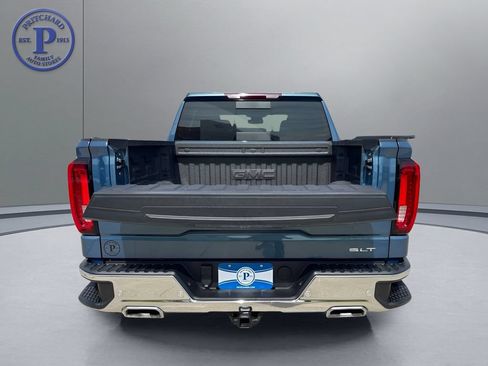 Used 2024 GMC Sierra 1500 SLT w/ SLT Premium Plus Package AWD/4WD image 7
