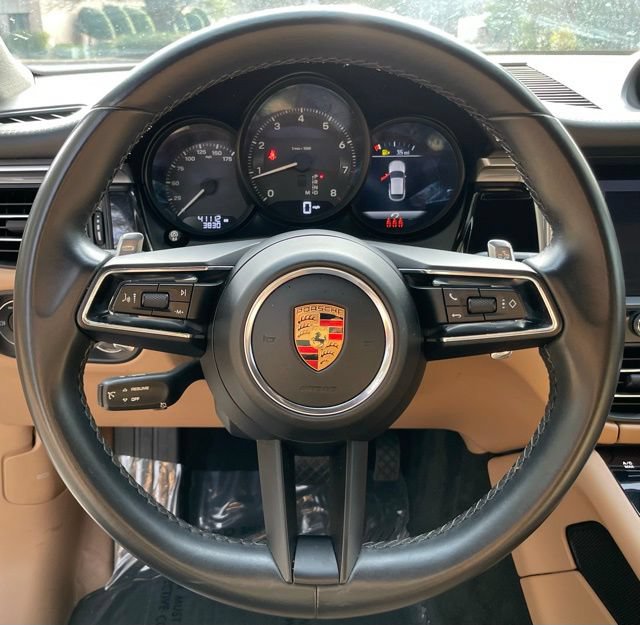 Used 2022 Porsche Macan AWD/4WD image 21