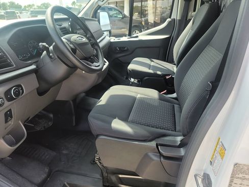 Used 2025 Ford Transit 250 Low Roof w/ Exterior Upgrade Package RWD image 10