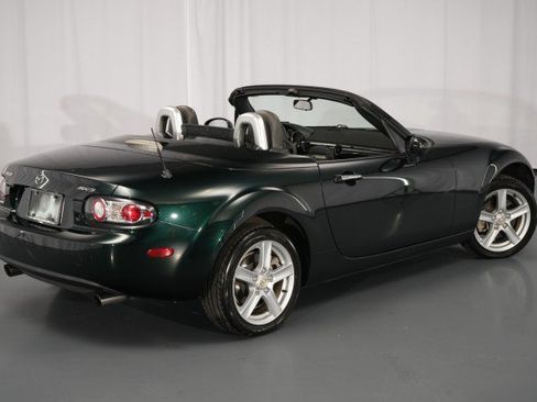 Used 2007 MAZDA MX-5 Miata Sport RWD image 13