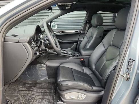 New 2026 Porsche Macan AWD/4WD image 21