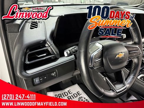 Used 2026 Chevrolet Traverse LT FWD image 14