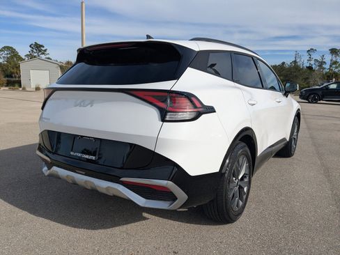 Certified 2023 Kia Sportage SX image 5