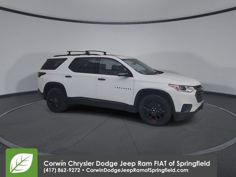 Used 2021 Chevrolet Traverse Premier w/ Redline Edition AWD/4WD image 17