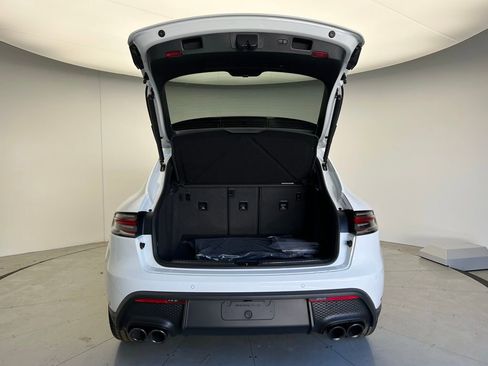 Used 2026 Porsche Macan image 20