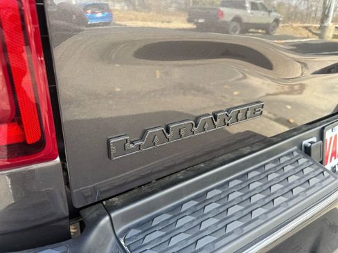 New 2025 RAM 2500 Laramie image 40