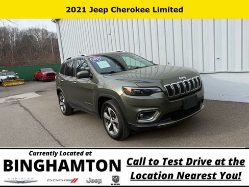 Used 2021 Jeep Cherokee Limited image 2