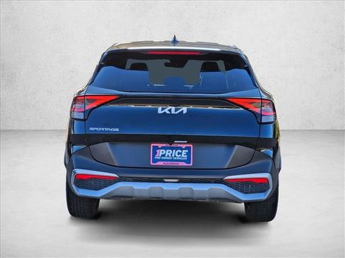 Used 2024 Kia Sportage EX FWD image 6