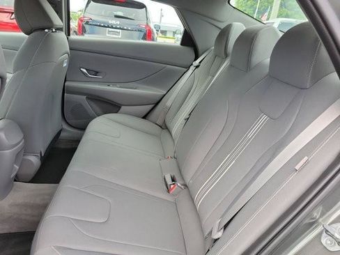 Certified 2024 Hyundai Elantra Blue FWD image 20