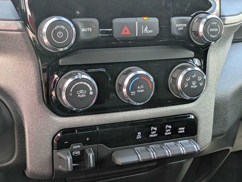 New 2026 RAM 1500 Express AWD/4WD image 24