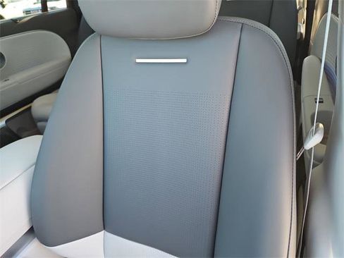 New 2026 Hyundai Ioniq 9 Limited image 12