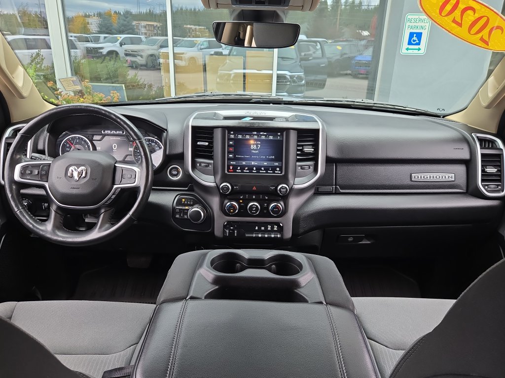 Used 2020 RAM 1500 Big Horn AWD/4WD image 18