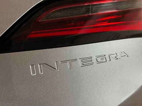 New 2025 Acura Integra image 6