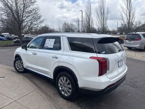 Used 2023 Hyundai Palisade SEL AWD/4WD image 5