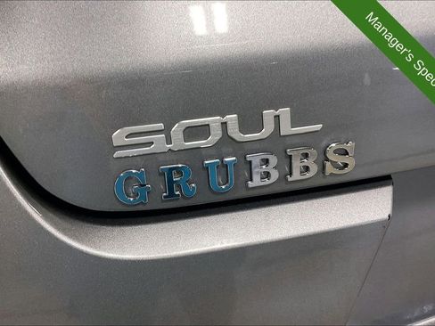 Used 2025 Kia Soul LX w/ LX Technology Package FWD image 37