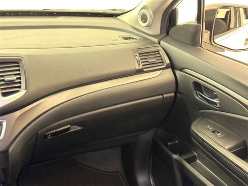 Used 2017 Honda Pilot LX image 15