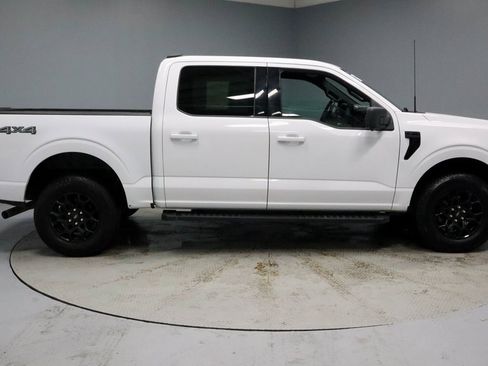 Certified 2024 Ford F150 XLT w/ XLT Black Appearance Package image 12