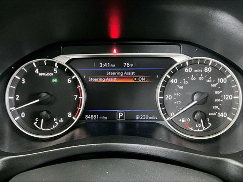 Used 2019 Nissan Altima 2.5 SV FWD image 13