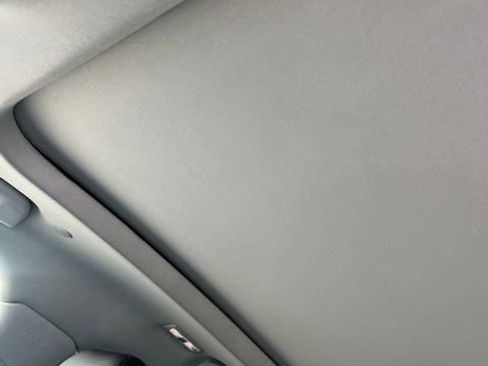 Used 2022 Lincoln Corsair AWD w/ Premium Package image 15