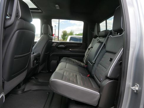 Used 2024 GMC Sierra 2500 AT4X AWD/4WD image 23