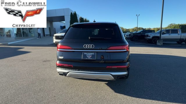 Used 2025 Audi Q7 3.0T Premium Plus AWD/4WD image 2