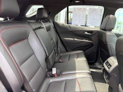 Used 2022 Chevrolet Equinox RS w/ RS Leather Package FWD image 35