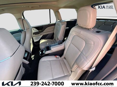 Used 2023 Lincoln Aviator Reserve w/ Equipment Group 201A image 23