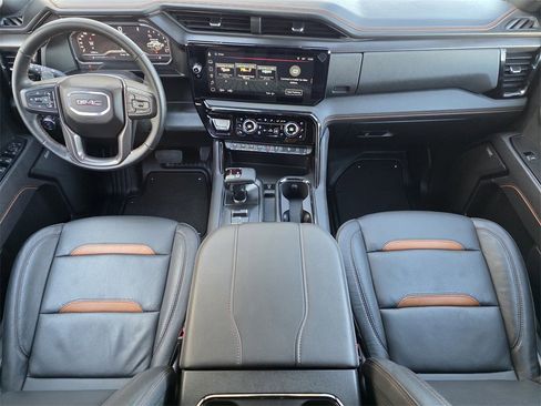 Used 2025 GMC Sierra 1500 AT4 image 21
