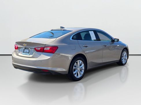 Used 2024 Chevrolet Malibu LT FWD image 5