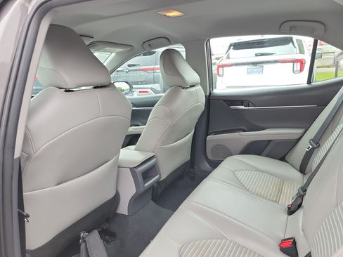 Certified 2024 Toyota Camry SE FWD image 11