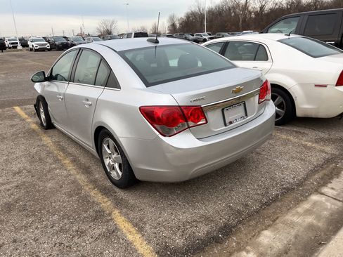 Used 2016 Chevrolet Cruze LT image 8
