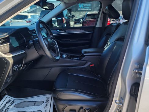 Used 2021 Jeep Grand Cherokee L Limited image 17