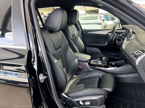 Used 2022 BMW X3 sDrive30i w/ Convenience Package image 9