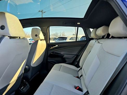 Used 2022 Volkswagen ID.4 Pro S image 22