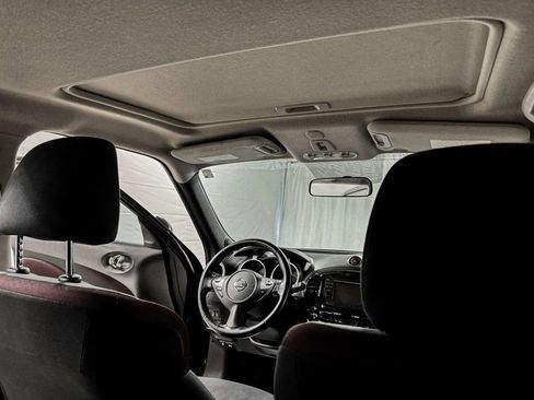 Used 2014 Nissan Juke SV w/ Navigation Package image 10