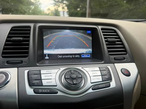 Used 2014 Nissan Murano LE w/ Platinum Edition Package FWD image 19