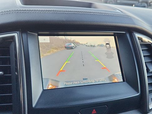 Used 2022 Ford Ranger Lariat w/ Equipment Group 501A High image 19