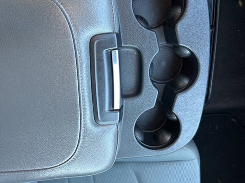 Used 2016 RAM 1500 Express image 21