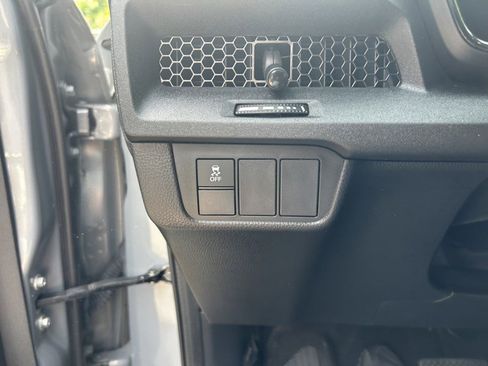 Used 2024 Honda CR-V EX image 15