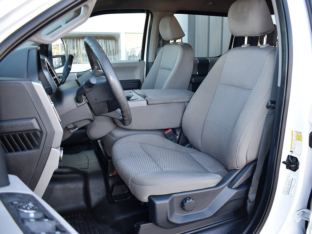 Used 2021 Ford F350 XLT w/ FX4 Off-Road Package AWD/4WD image 5