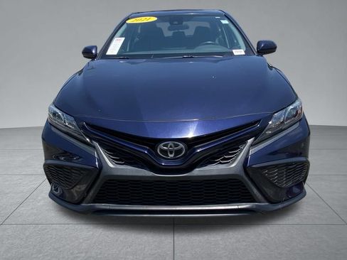 Used 2021 Toyota Camry SE FWD image 18